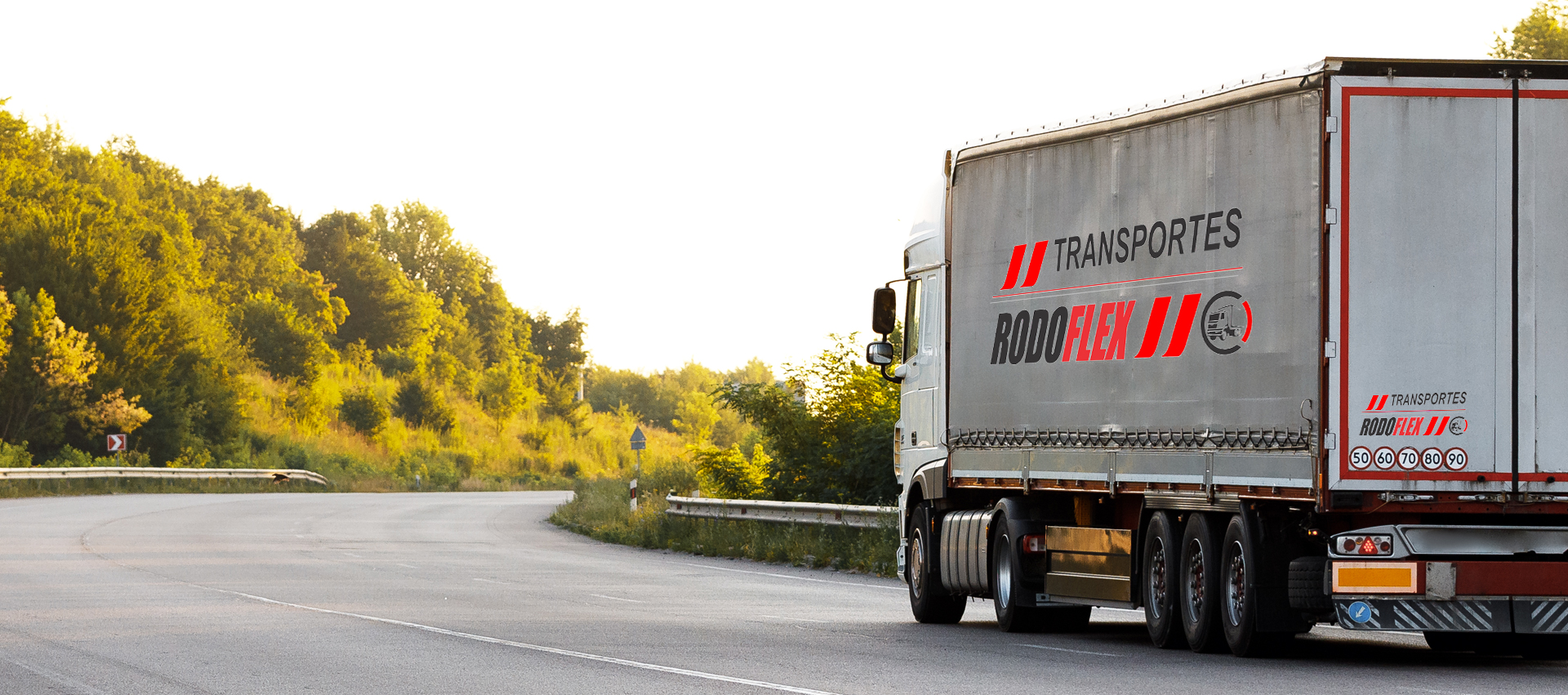 Escolha Certa: 3 Dicas Essenciais para Contratar a Transportadora Ideal